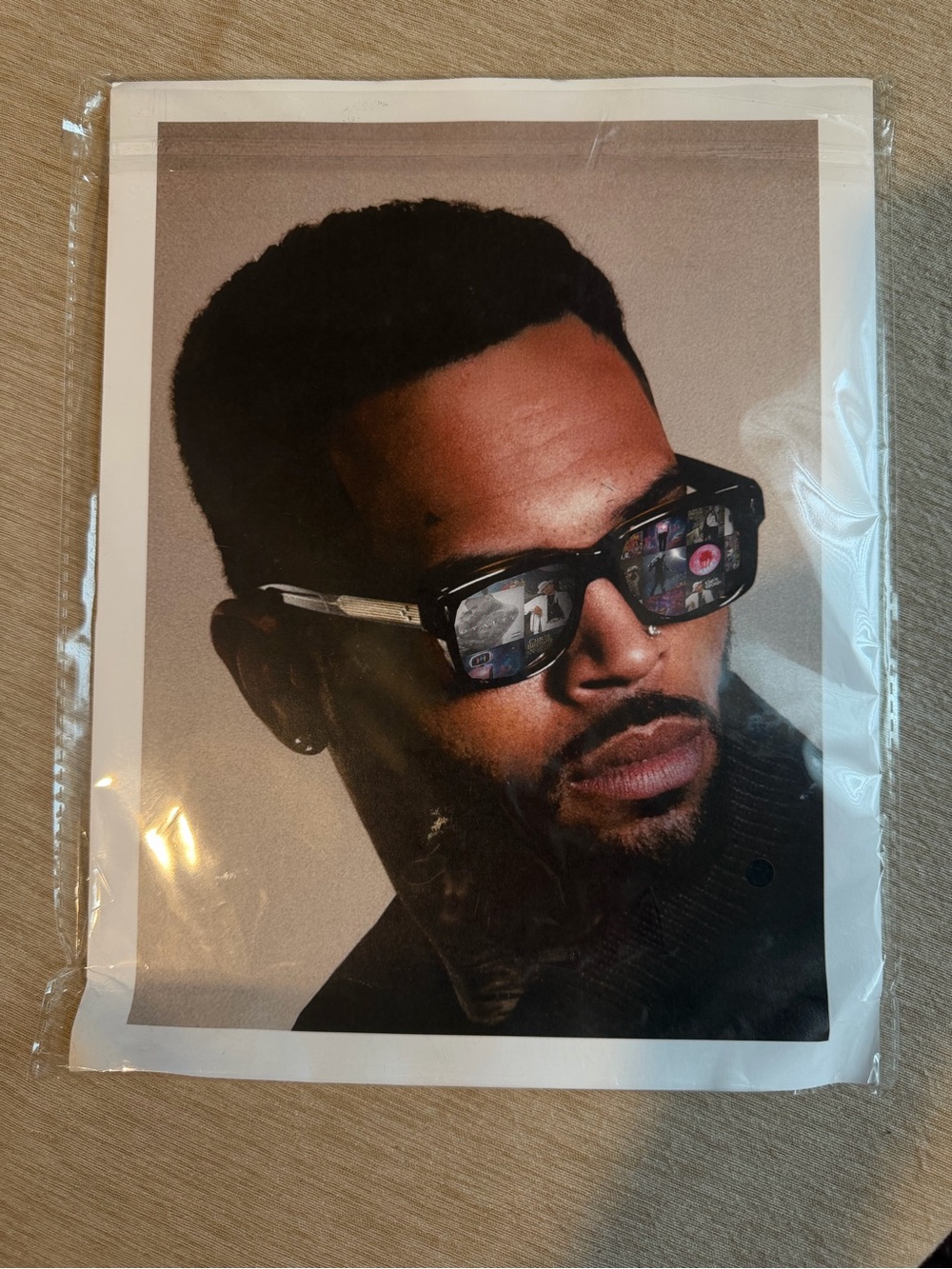 Exclusive R&B tour photo frame with Chris brown photo - Picture 2 of 2
